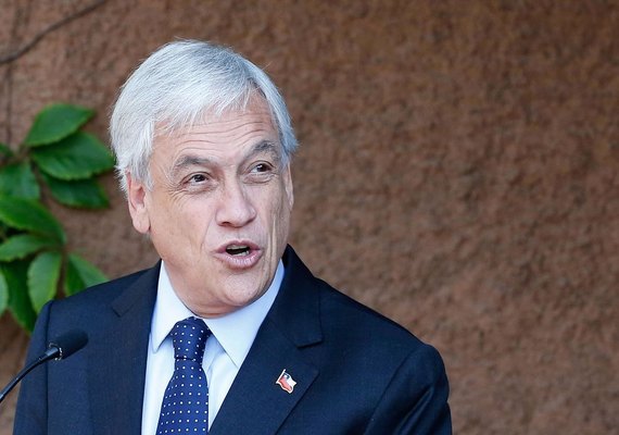 Presidente convoca plebiscito constitucional no Chile