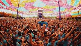 Carnaval de Pernambuco atrai turistas com grandes camarotes e culinária magnífica