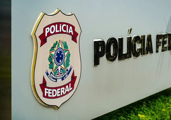 Homem é preso ao tentar sacar aposentadoria com documento falso