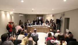 Aprovado parecer conjunto aos projetos que reestruturam carreiras e reajustam salários de servidores públicos