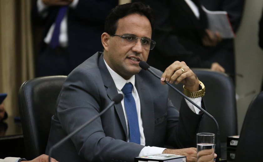 Lei que garante cuidados íntimos realizados apenas por profissionais mulheres na educação infantil é promulgada