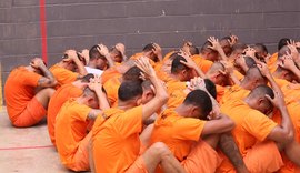 Mais de 90 reeducandos ligados ao PCC são transferidos de Maceió para o Presídio do Agreste