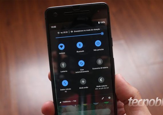Google descobre que modo noturno economiza bateria no Android