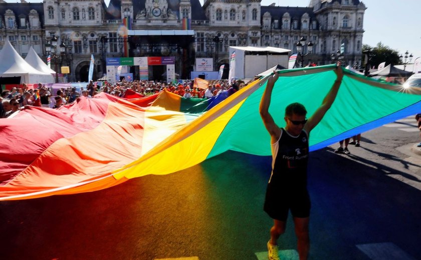 Em meio a onda de agressões homofóbicas na França, Paris recebe os Gay Games
