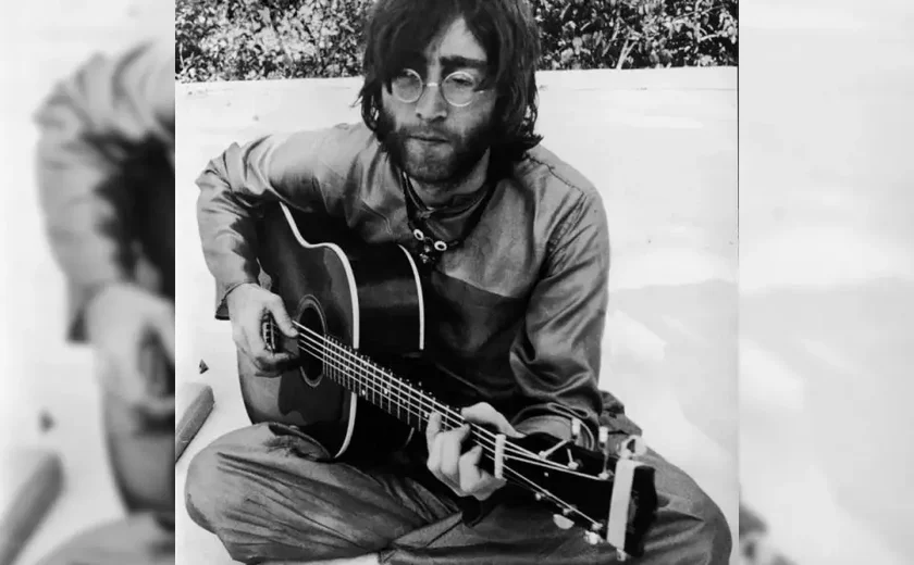 Violão tocado por John Lennon é vendido por R$ 14,5 milhões