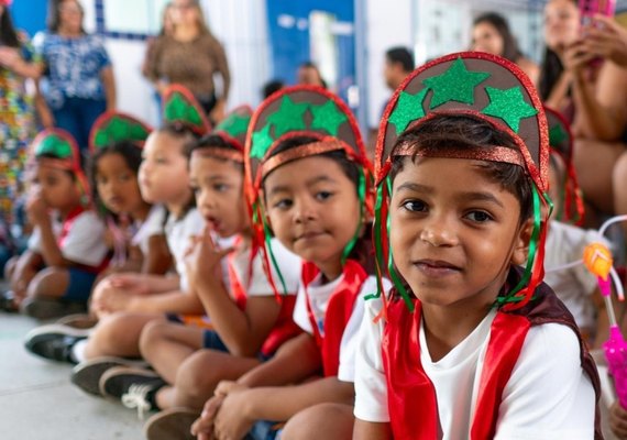 Crianças da rede municipal de ensino traduzem Maceió em desenhos e objetos lúdicos