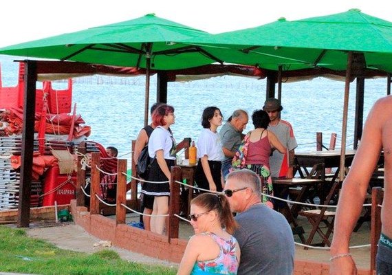 Turismo internacional recua no Brasil, mas cresce no mundo