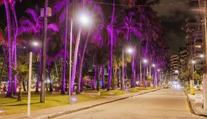Maceió ganha luz lilás em defesa das mulheres