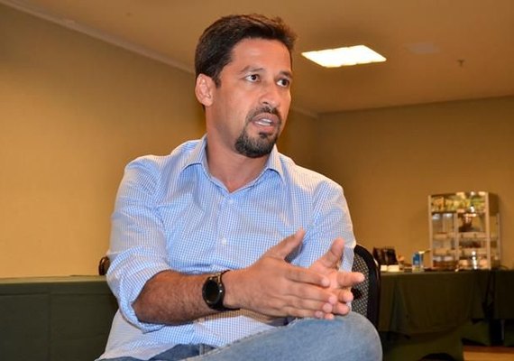 Rodrigo Cunha diz não ter acordo com JHC para 2020