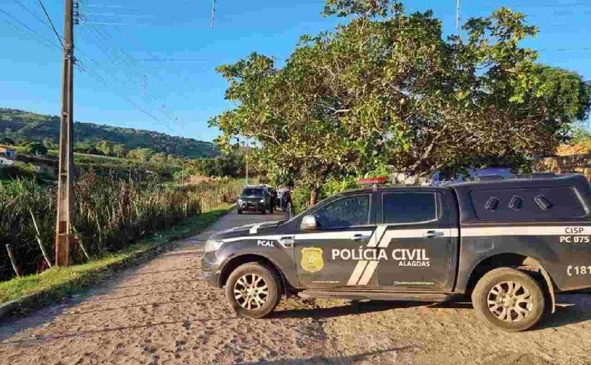 Polícia Civil prende suspeito de homicídio e tráfico de drogas em Murici
