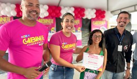 Deputada Gabi Gonçalves leva em pleno domingo Gabinete Itinerante para Palmeira dos Índios