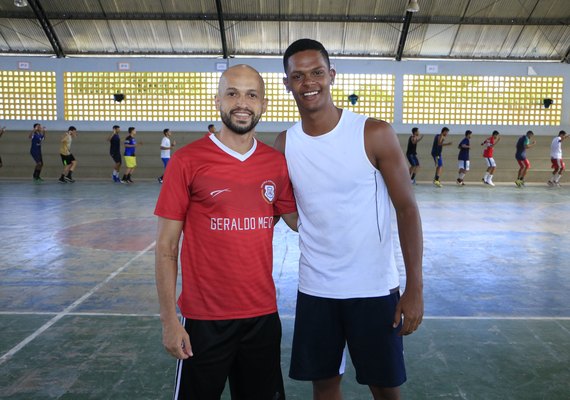 Atleta revelado na rede estadual é convocado para a Seleção Brasileira de Handebol