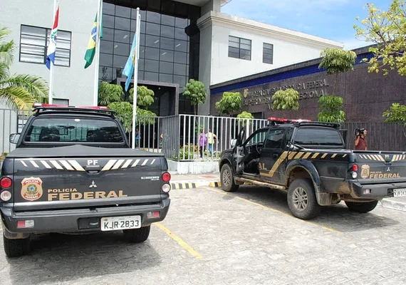 PF mira fraude eleitoral no Médio Sertão e cumpre mandados em Dois Riachos e Boca da Mata