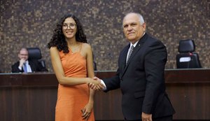 Presidente do TJ/AL empossa 63 novos servidores do Judiciário alagoano