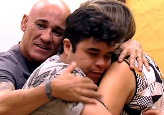 'BBB18': Família Lima leva puxão de orelha da TV Globo