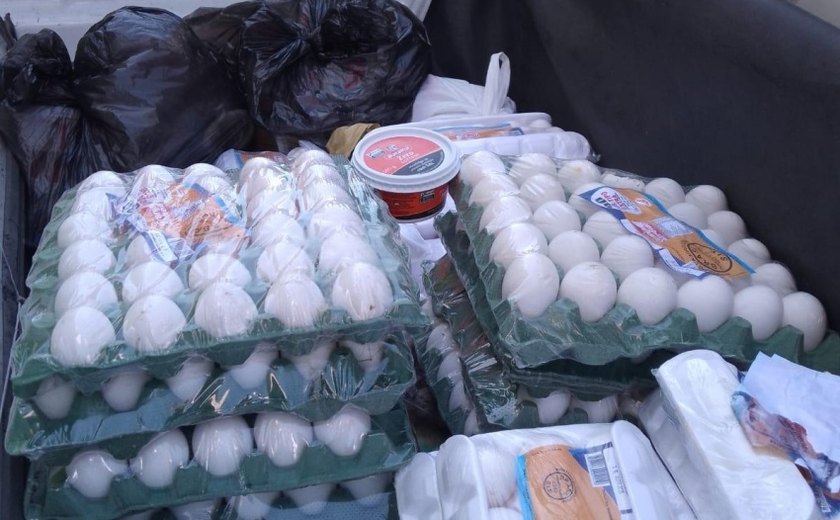 Vigilância apreende 100 kg de produtos impróprios para consumo na Ponta Verde