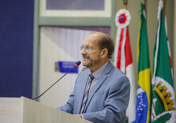 Vereador apresenta diversas indicações na Câmara Municipal de Maceió