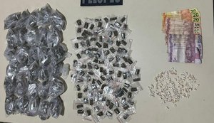 Após denúncias anônimas, PM/AL flagra tráfico de drogas em Arapiraca e Maceió