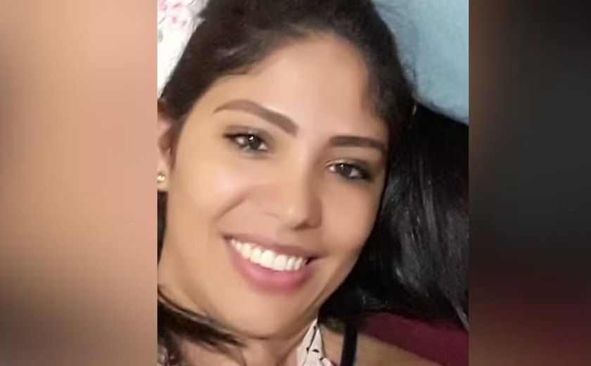 Mulher é morta a facadas após recusar beijo em venda de celular