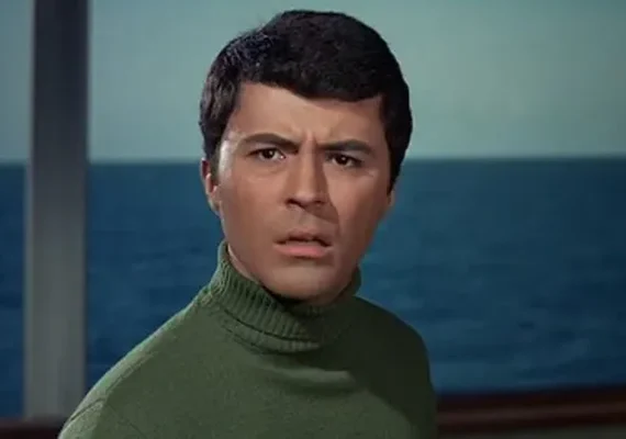 Morre James Darren, ator de ‘Star Trek’ e diretor das séries Barrados no Baile e Melrose, aos 88 anos