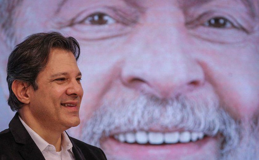 Associado diretamente a Lula, Haddad soma 22% e ultrapassa Bolsonaro