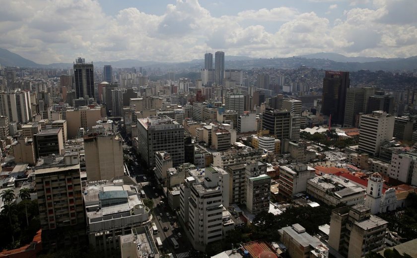 Venezuelanos investem em bitcoin para encarar desemprego e hiperinflação