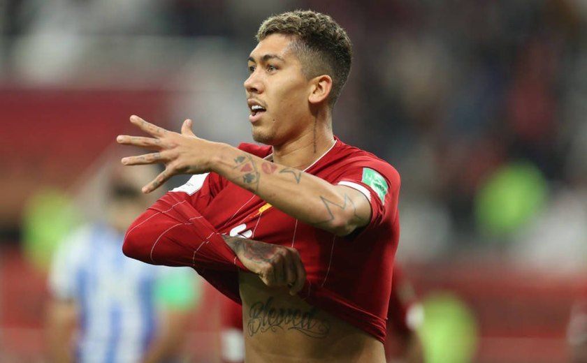 Alagoano Roberto Firmino marca nos acréscimos e Liverpool está na final contra o Flamengo