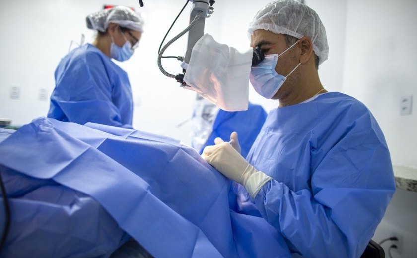 Cirurgia de catarata devolve autonomia e qualidade de vida a pacientes atendidos pelo Olhar da Gente