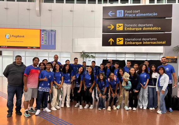 Estudantes alagoanos desembarcam em Uberlândia (MG) para competir nos Jogos Escolares Brasileiros
