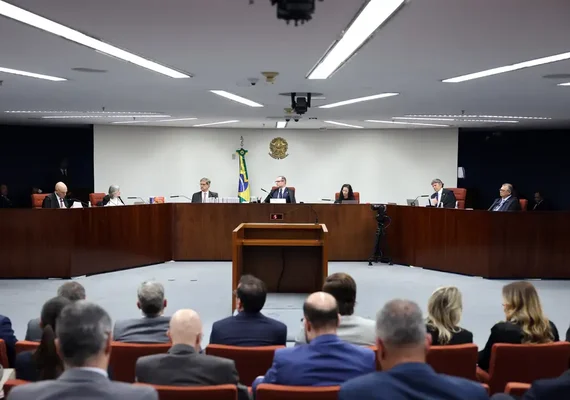 STF começa a definir penas de Jair Bolsonaro e aliados