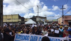 Moradores de Maribondo pedem para liberar prefeito preso