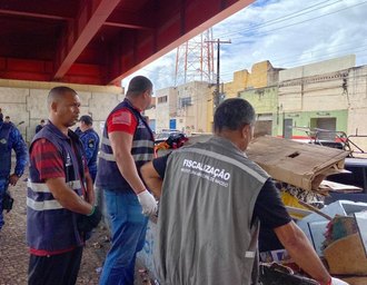 Estruturas irregulares no Viaduto do Bonfim são removidas