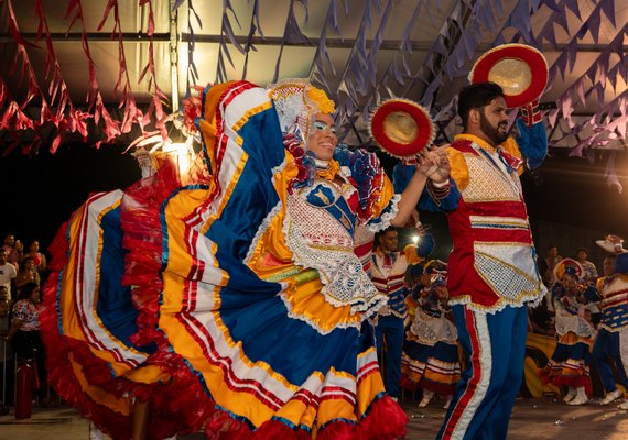 São João termina, mas apresentações de coco seguem durante todo o ano
