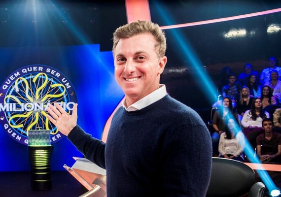 Luciano Huck estreia versão de 'Quem quer ser um milionário?'
