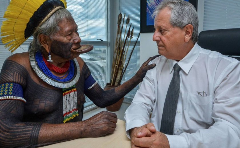 Ex-chefe da Funai: “A bancada ruralista assumiu o controle das questões indígenas”