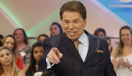 Convidada é obrigada a tomar banho para gravar com apresentador Silvio Santos