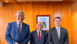 Deputados alagoanos discutem investimentos para municípios no Palácio do Planalto