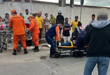 Colisão entre motocicletas deixa dois feridos em cruzamento movimentado de Arapiraca