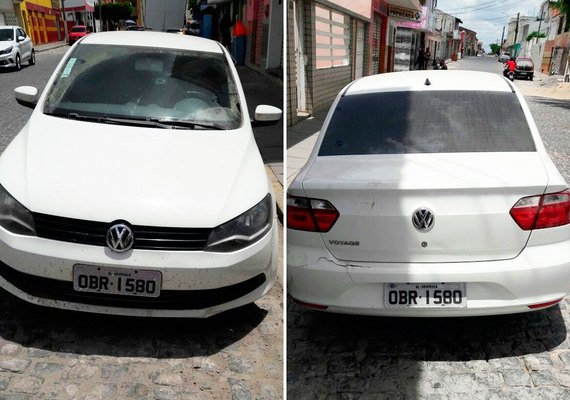 Veículo de motorista de aplicativo é localizado no interior de Pernambuco