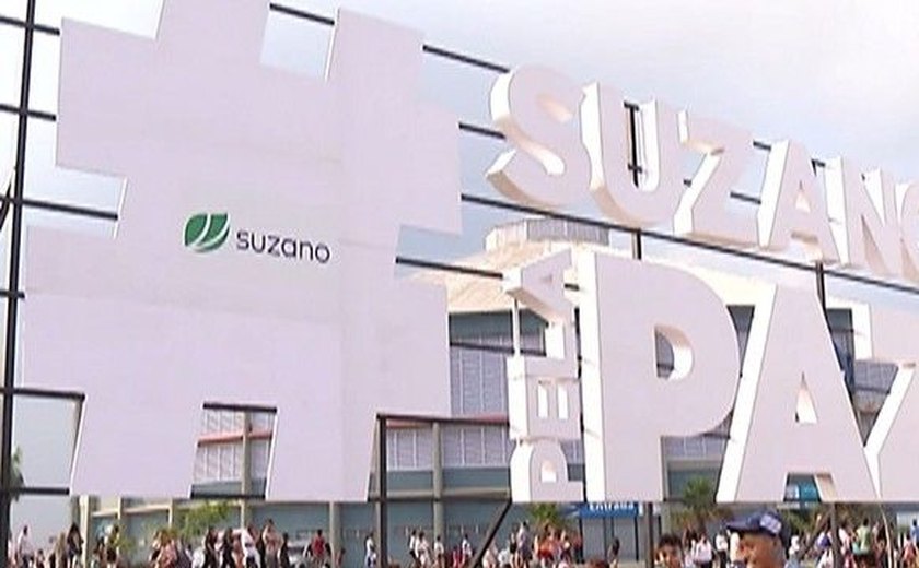 Cerca de 20 mil pessoas participam de encontro pela paz em Suzano
