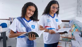 Assembleia aprova em 1º turno projeto que cria o Prêmio Escola 10