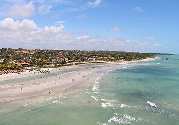 Vídeo: moradores de Paripueira acionam MP contra evento em Área de Preservação