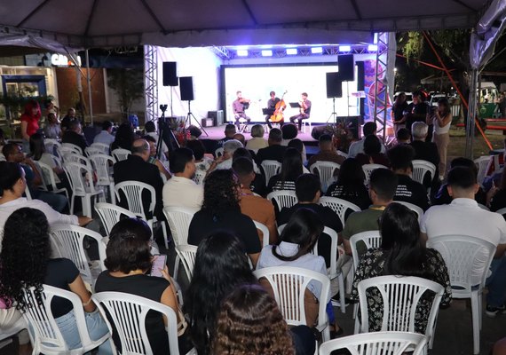 Vídeo: Rádio Ufal leva ouvintes ao maior evento de divulgação científica da Universidade