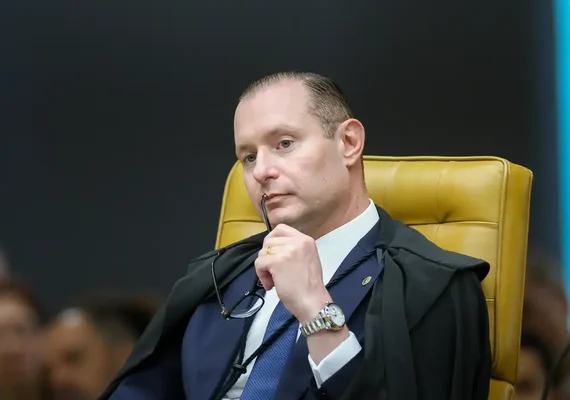 Zanin: não dá para investigar Moraes sem julgar atos de Mendonça