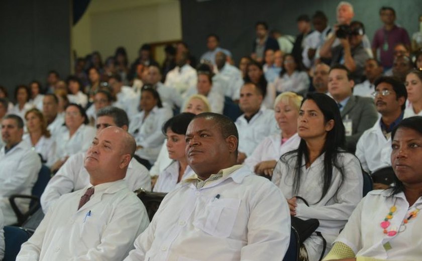 EUA elogiam postura de Bolsonaro na questão do Mais Médicos