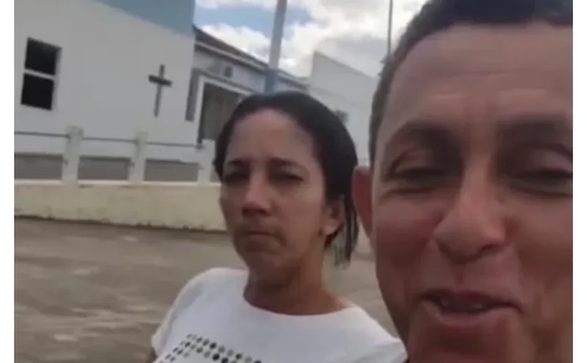 Câmera registra saída de suspeito após mulher ser morta a tiros em São Brás