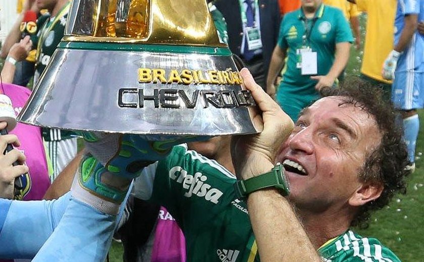 Palmeiras anuncia que Cuca não segue no clube para temporada 2017