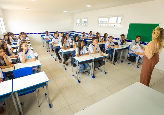 Alagoas reduz analfabetismo em quase 30%