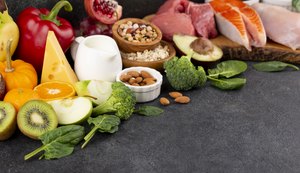 Dieta paleolítica ganha espaço entre jogadores, mas exige cuidados