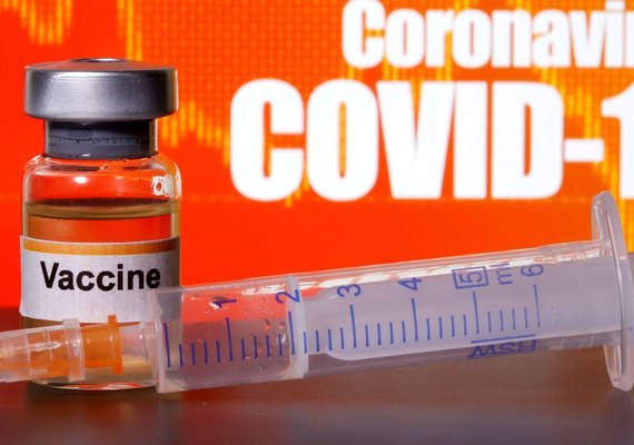 Primeiras vacinações de Covid na União Europeia podem ocorrer neste ano